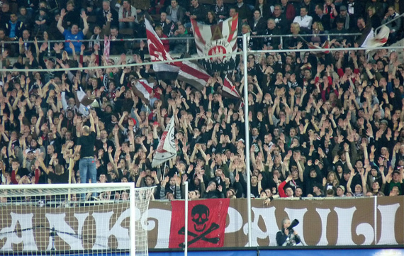 FC St. Pauli vs VfB Stuttgart (1-2) (21)