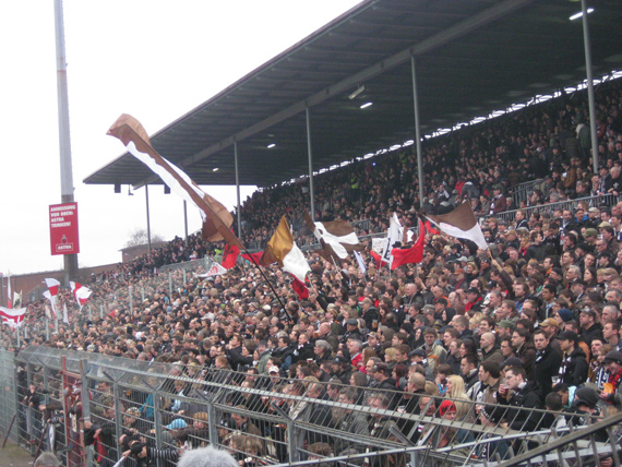 FC St. Pauli vs VfB Stuttgart (1-2) (25)