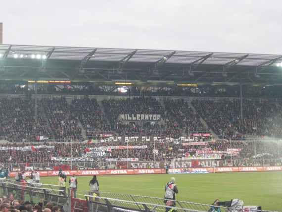 FC St. Pauli vs VfB Stuttgart (1-2) (30)