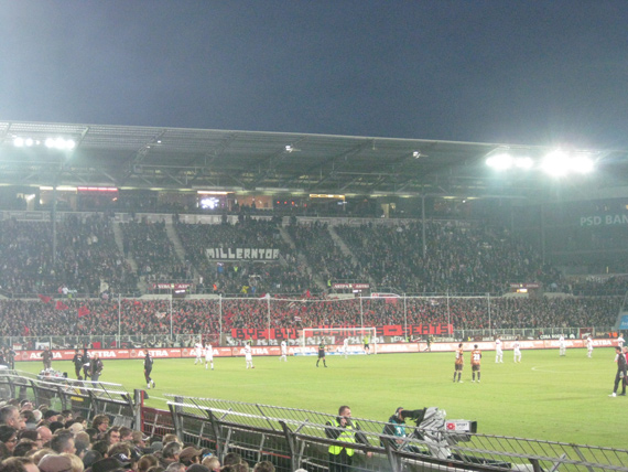 FC St. Pauli vs VfB Stuttgart (1-2) (44)