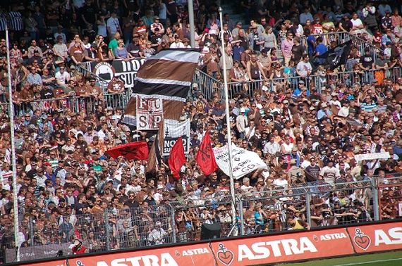 FC St. Pauli vs FC Bayern München (1-8) (16)