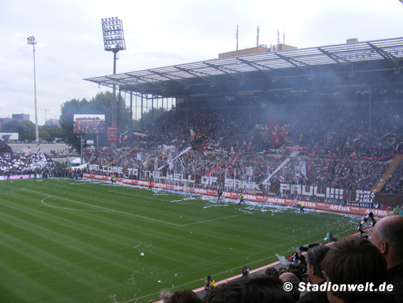 FC St. Pauli vs Hamburger SV (1-1) (22)