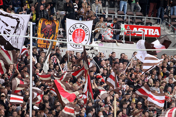 FC St. Pauli vs Borussia Dortmund (1-3) (5)