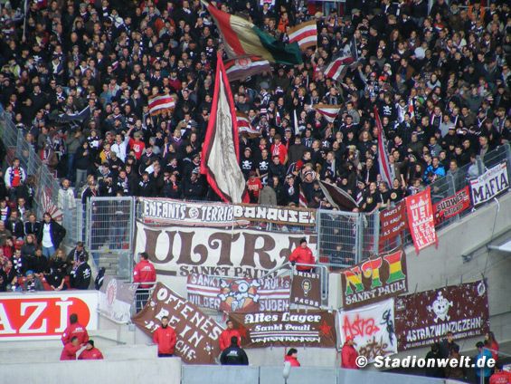 VfB Stuttgart vs FC St. Pauli (2-0) (3)