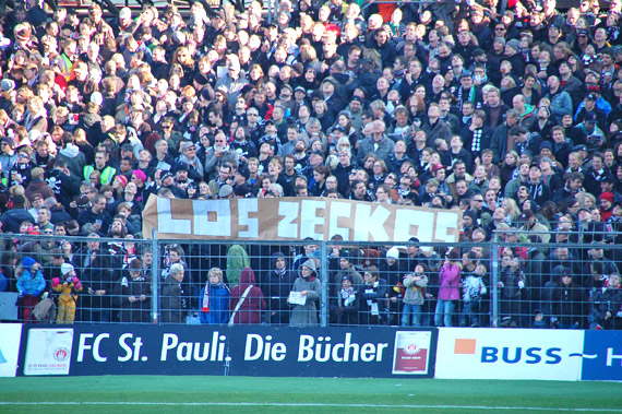 FC St. Pauli vs FSV Frankfurt (2-1) (2)