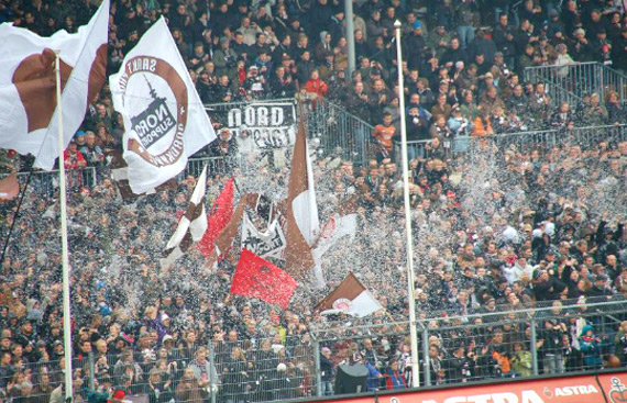 FC St. Pauli vs SpVgg Fürth (2-2) (10)