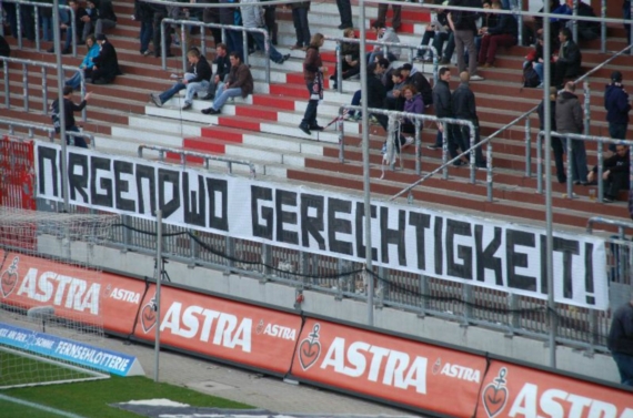 FC St. Pauli vs FC Hansa Rostock (3-0) (3)