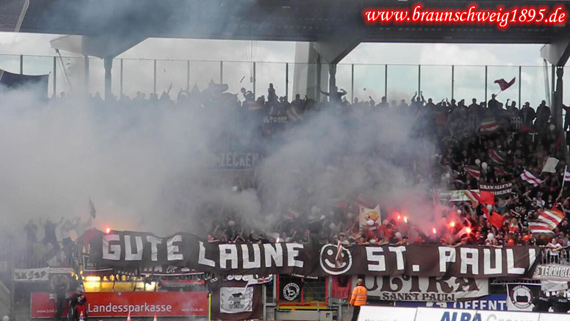 Eintracht Braunschweig vs FC St. Pauli (1-0) (10)
