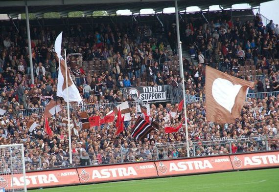 FC St. Pauli vs SV Sandhausen (2-1) (1)