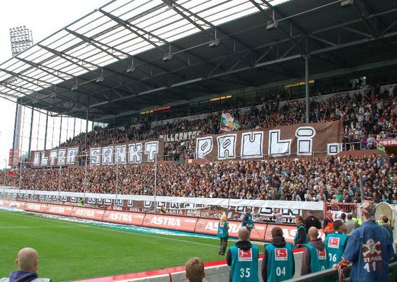 FC St. Pauli vs SV Sandhausen (2-1) (13)