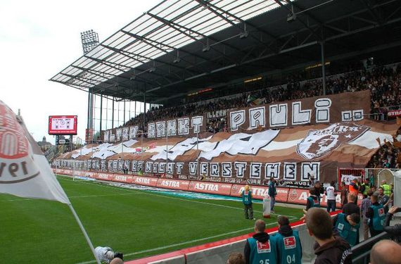 FC St. Pauli vs SV Sandhausen (2-1) (15)