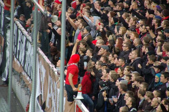 FC St. Pauli vs VfR Aalen (0-1) (9)