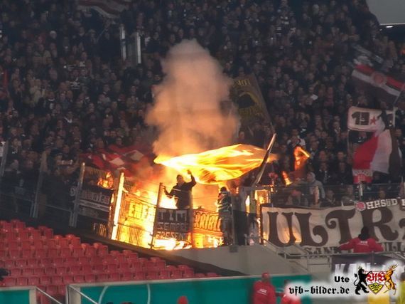 VfB Stuttgart vs FC St. Pauli (3-0) (4)