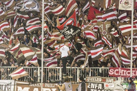FC St. Pauli vs Borussia Dortmund (0-3) (2)