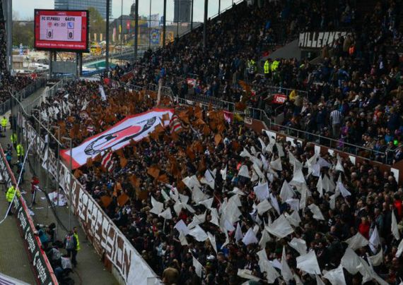 FC St. Pauli vs VfL Bochum (2-0) (8)
