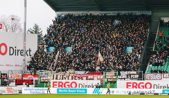 SpVgg Fürth vs FC St. Pauli (0-2) (6)