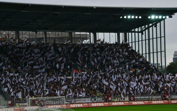FC St. Pauli vs Eintracht Braunschweig (0-3) (3)
