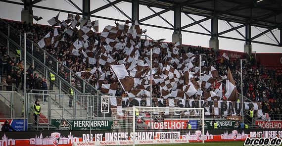 FC Ingolstadt 04 vs FC St. Pauli (0-1) (1)