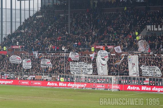 FC St. Pauli vs Eintracht Braunschweig (0-0) (4)
