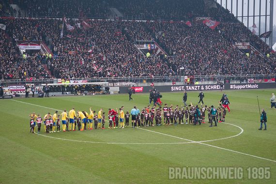 FC St. Pauli vs Eintracht Braunschweig (0-0) (7)