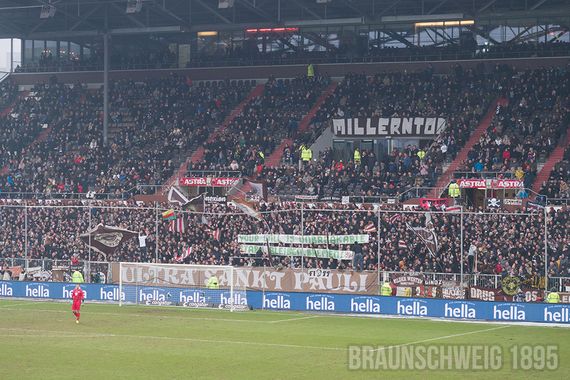 FC St. Pauli vs Eintracht Braunschweig (0-0) (10)