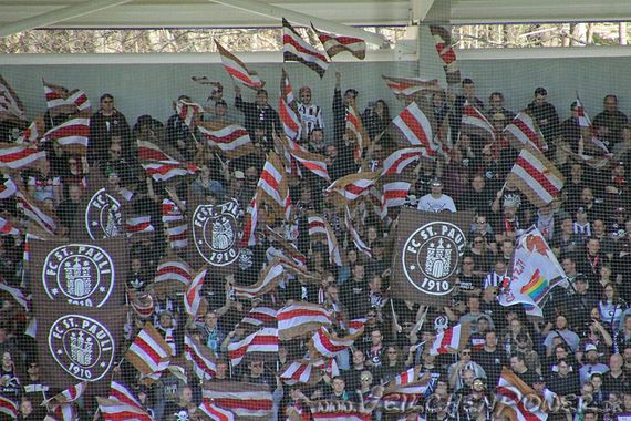 FC Erzgebirge Aue vs FC St. Pauli (2-1) (11)