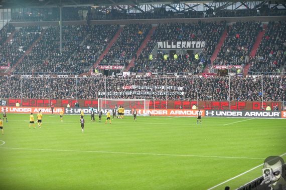 FC St. Pauli vs Dynamo Dresden (1-1) (4)