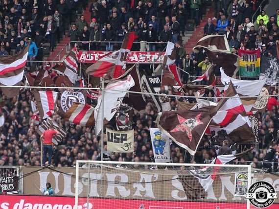 FC St. Pauli vs VfB Stuttgart (1-1) (9)
