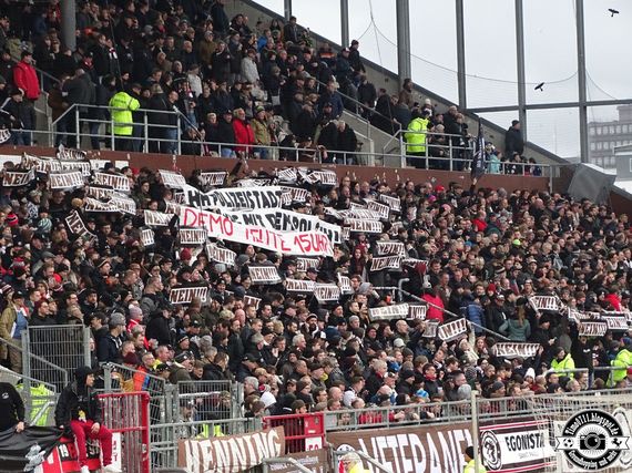 FC St. Pauli vs VfB Stuttgart (1-1) (18)