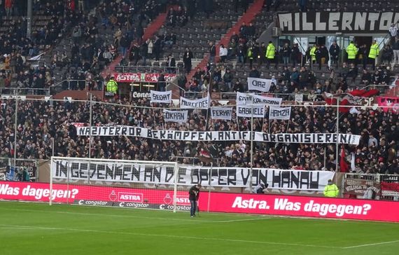 FC St. Pauli vs VfL Osnabrück (3-1) (1)