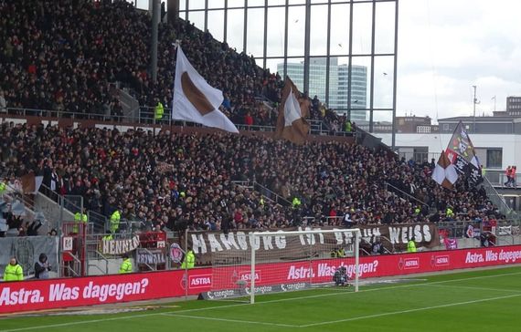 FC St. Pauli vs VfL Osnabrück (3-1) (4)