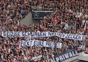 VfB Stuttgart vs FC St. Pauli (2-1)