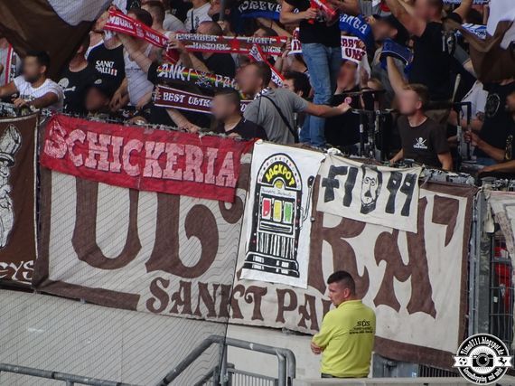 VfB Stuttgart vs FC St. Pauli (2-1) (10)