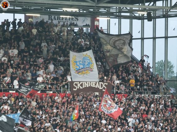 FC St. Pauli vs Holstein Kiel (2-1) (5)