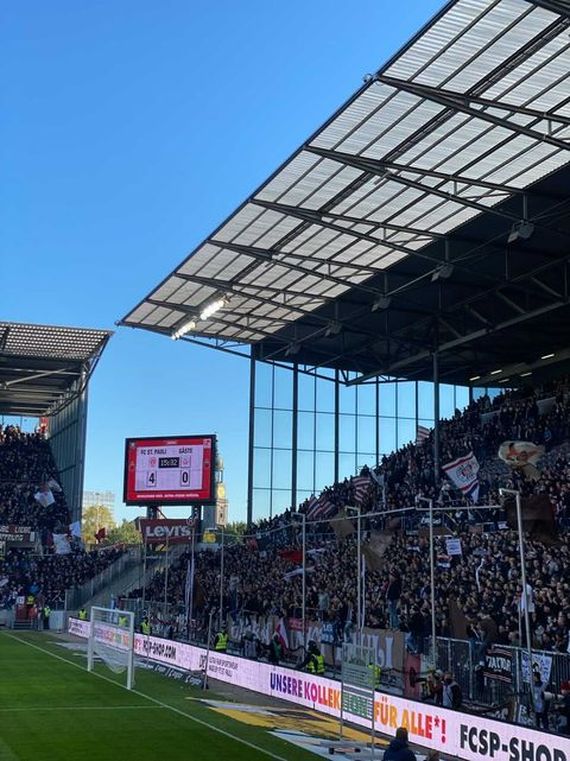 FC St. Pauli vs FC Hansa Rostock (4-0) (9)