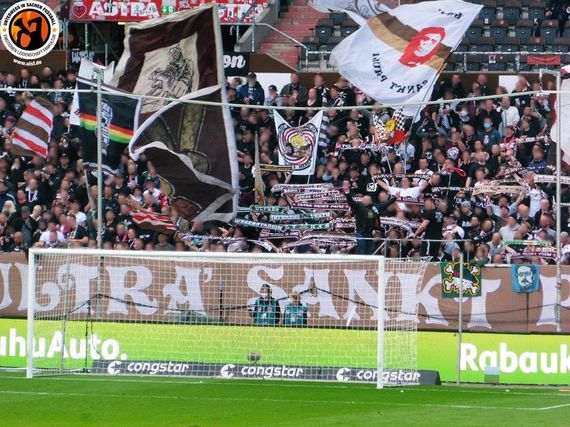 FC St. Pauli vs FC Ingolstadt (4-1) (11)