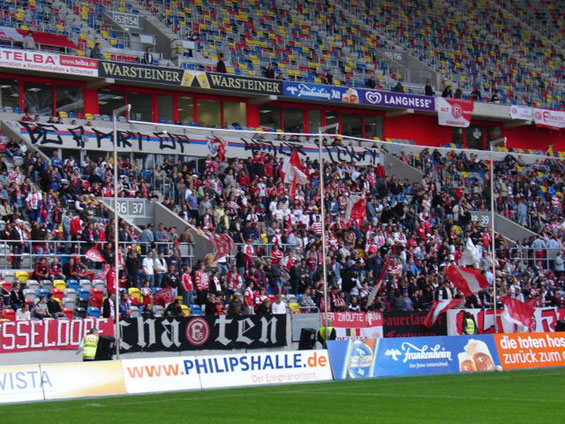 Fortuna Düsseldorf vs Kickers Emden (1-2) (1)