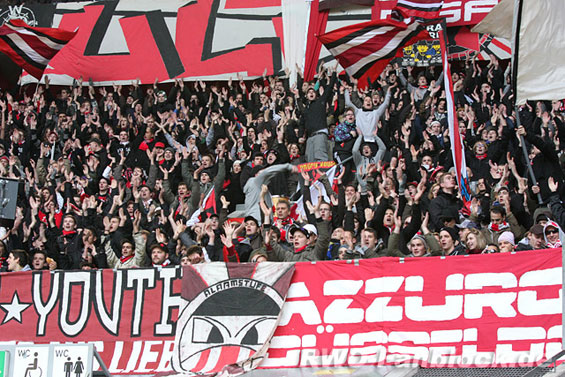 Fortuna Düsseldorf vs Rot-Weiß Oberhausen (2-0) (8)