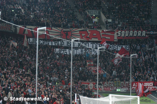 Fortuna Düsseldorf vs 1. FC Kaiserslautern (0-0) (10)