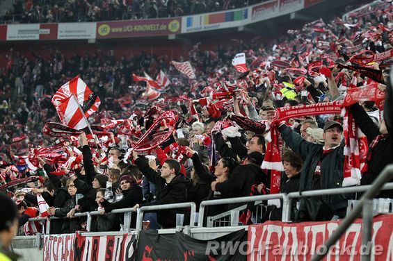 Fortuna Düsseldorf vs Rot-Weiß Oberhausen (3-0) (3)