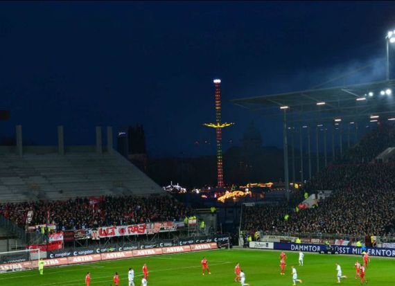FC St. Pauli vs Fortuna Düsseldorf (4-0) (2)