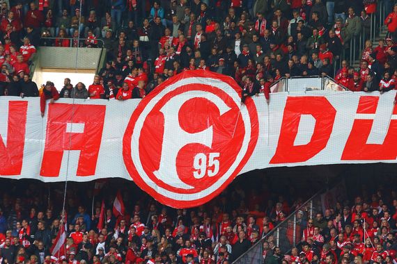 Borussia Mönchengladbach vs Fortuna Düsseldorf (3-0) (4)