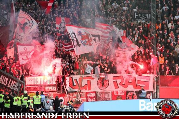 Bayer 04 Leverkusen vs Fortuna Düsseldorf (2-0) (9)