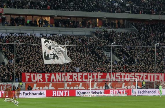 Fortuna Düsseldorf vs Eintracht Frankfurt (0-3) (3)