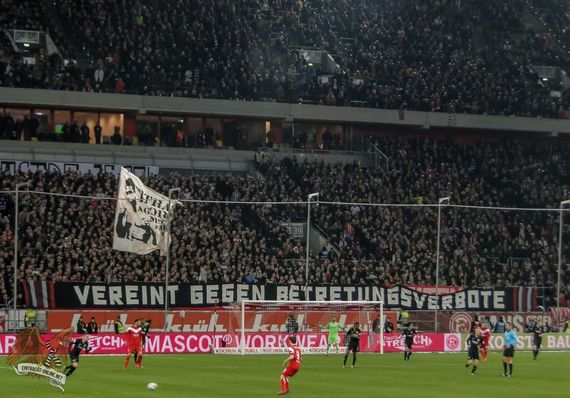 Fortuna Düsseldorf vs Eintracht Frankfurt (0-3) (4)