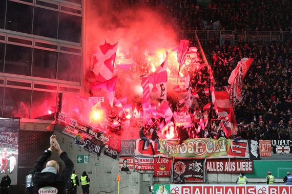 1. FC Kaiserslautern vs Fortuna Düsseldorf (2-5) (2)