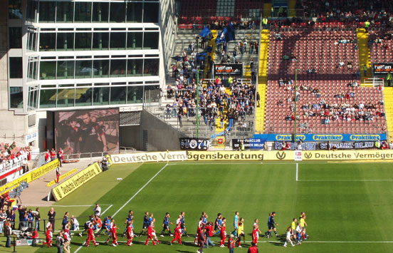 1. FC Kaiserslautern vs FSV Frankfurt (2-1) (1)