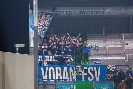 SpVgg Fürth vs FSV Frankfurt (2-5) (1)