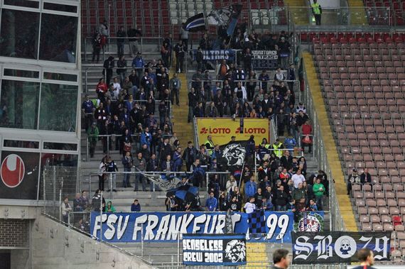 1. FC Kaiserslautern vs FSV Frankfurt (1-0) (2)