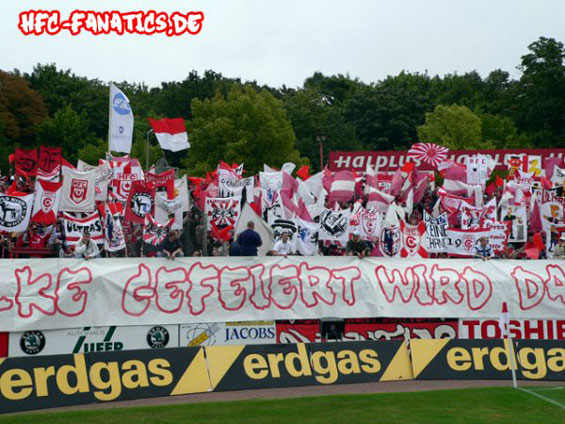 Hallescher FC vs FC Schalke 04 (0-2) (2)